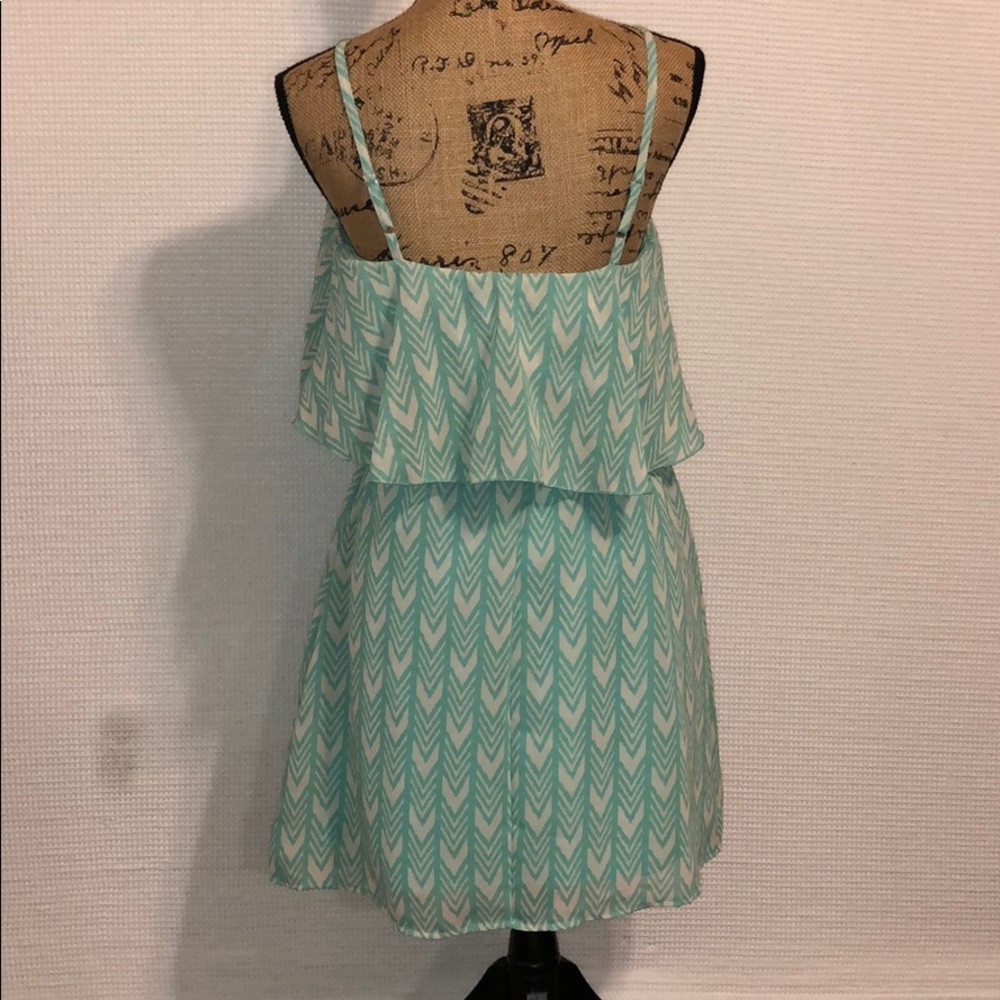 indulge Dress!! 👗 - Picture 2 of 5